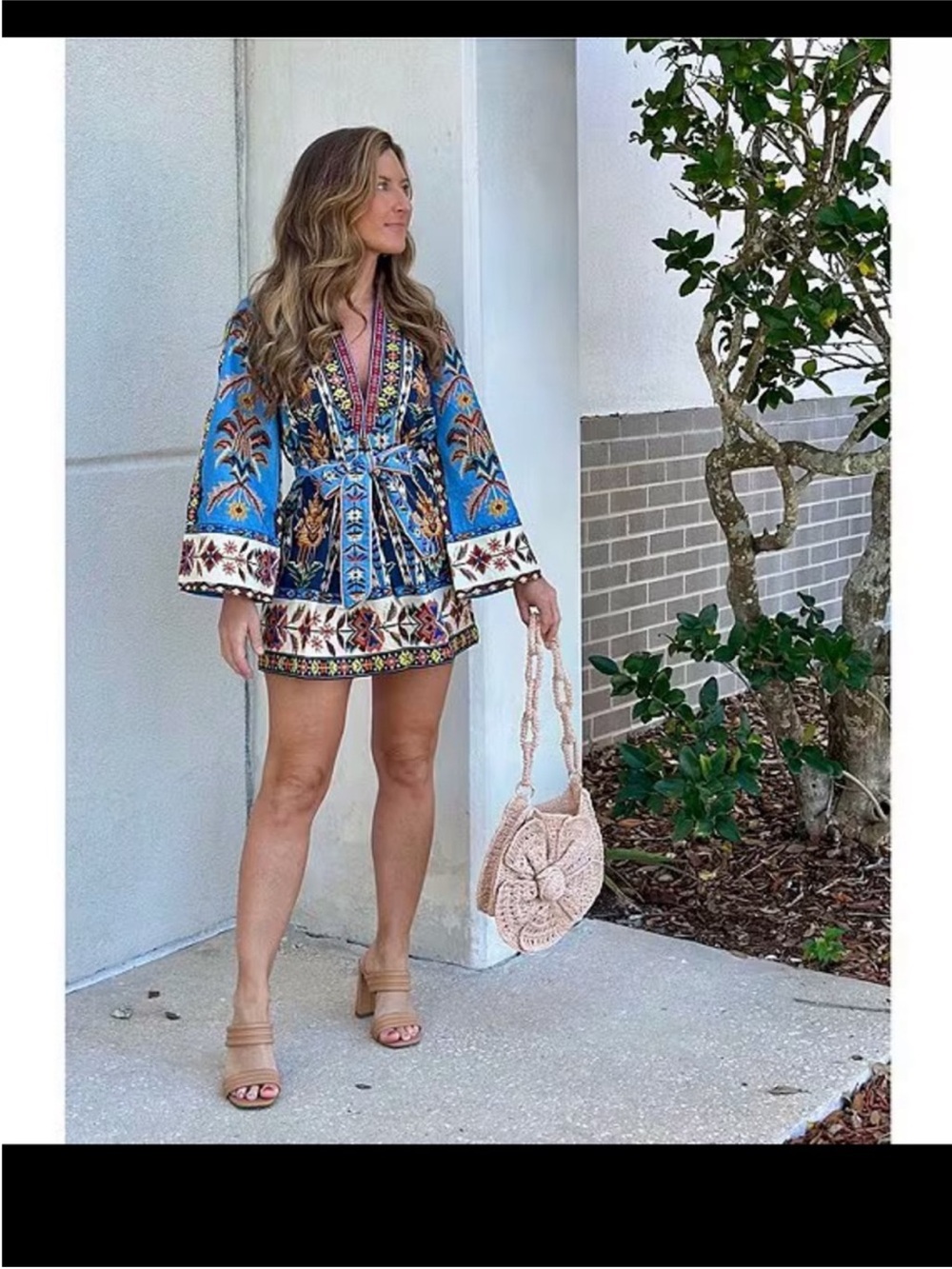 FARM Rio Blue Multicolor Floral V-Neck Mini Dress with Tie Waist